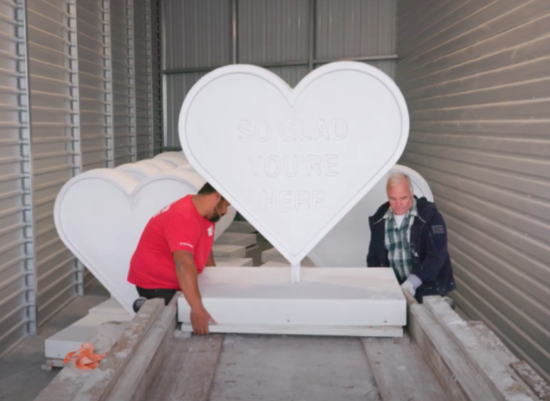 Large heart sculptures to spread across SW Idaho